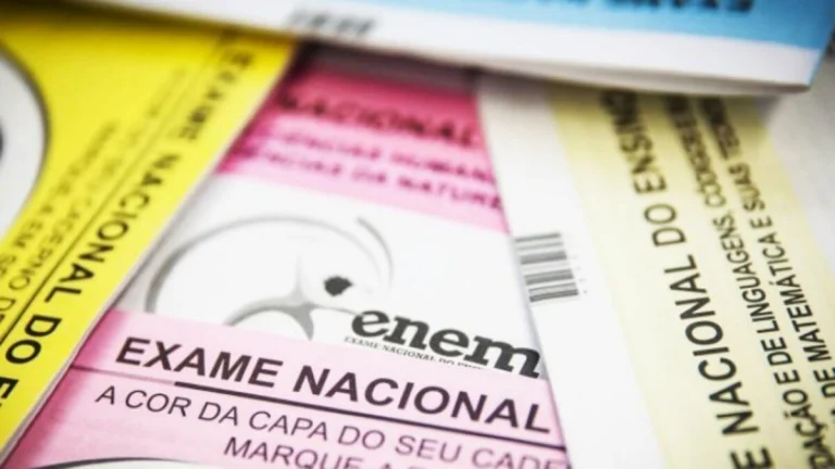 PF identifica suspeitos de vazar imagens do 1º dia de provas do Enem