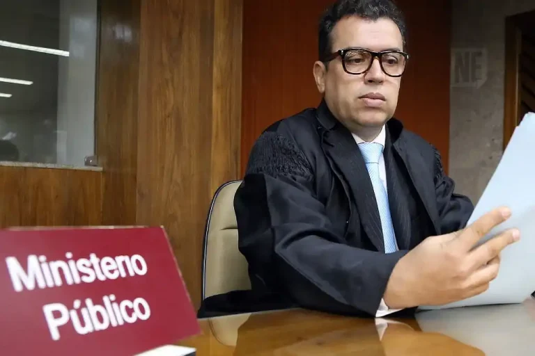 Deijaniro Jonas Filho é promovido ao cargo de procurador de Justiça