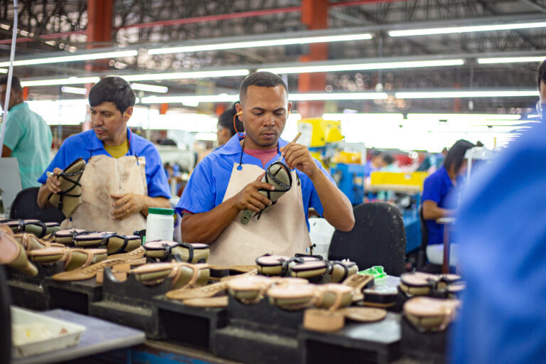 SE vive nova realidade socioeconômica que reflete no aumento nas vagas de trabalho e queda do desemprego