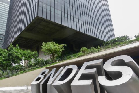 BNDES publica edital de concurso 2024 com salário inicial de R$ 20.900