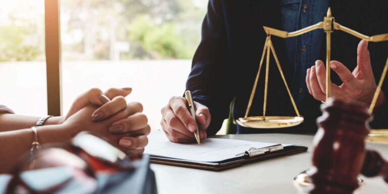 Varejo e agronegócio devem liderar pedidos de recuperação judicial em 2024