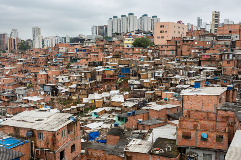 Após demanda de moradores, IBGE volta a empregar a denominação ‘favelas’ em censo