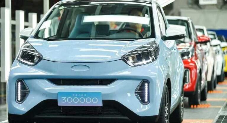 Acompanhe a lista dos carros elétricos mais baratos do Brasil em 2024