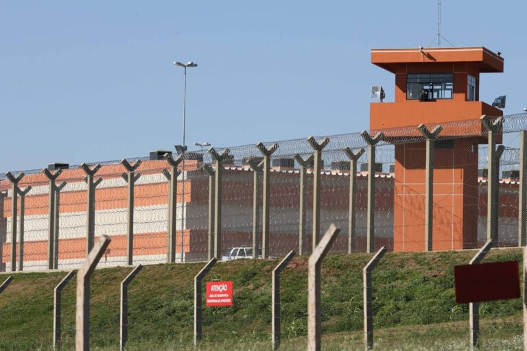 No Brasil, cinco presídios federais possuem quase 500 detentos de alta periculosidade