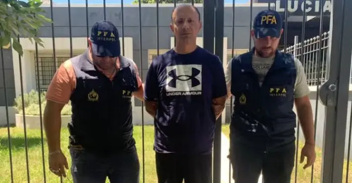 Interpol prende fornecedor de armas do PCC e do CV na Argentina