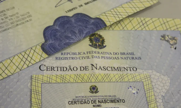 Em 2023, Brasil registrou mais de 172 mil crianças sem pai