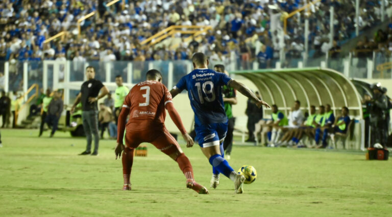 Sergipe e Confiança empatam no primeiro jogo da final do Sergipão 2024
