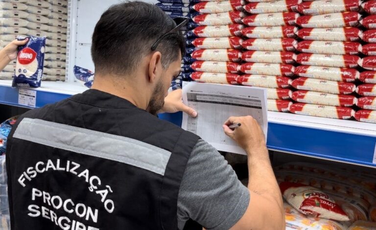 Procon Sergipe divulga tabela comparativa de preços de arroz