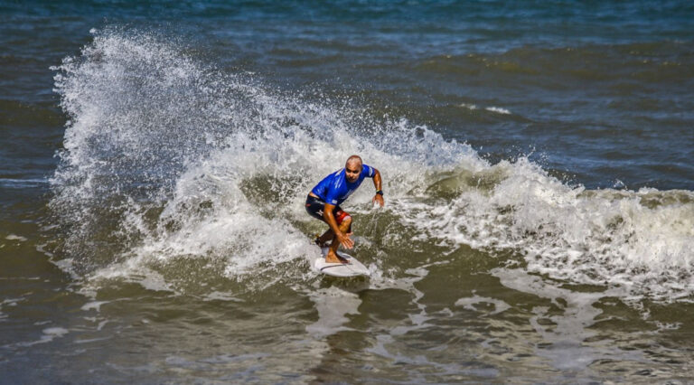 Campeonato Brasileiro de Surf Master reúne 152 participantes na Caueira