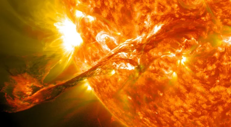 Tempestade solar: saiba mais sobre fenômeno que acontece neste final de semana