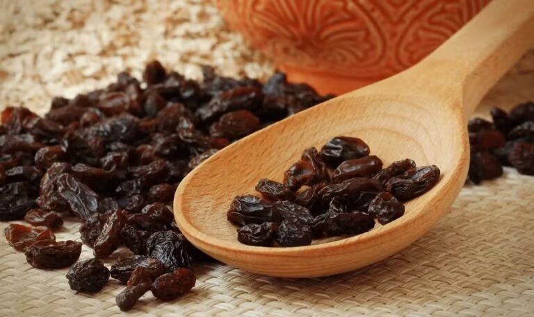 Uva passa: o superalimento que deve ser consumido todos os dias