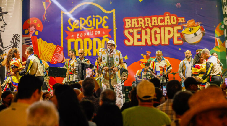 Confira a programação da Vila do Forró desta sexta-feira (12) até domingo (14)