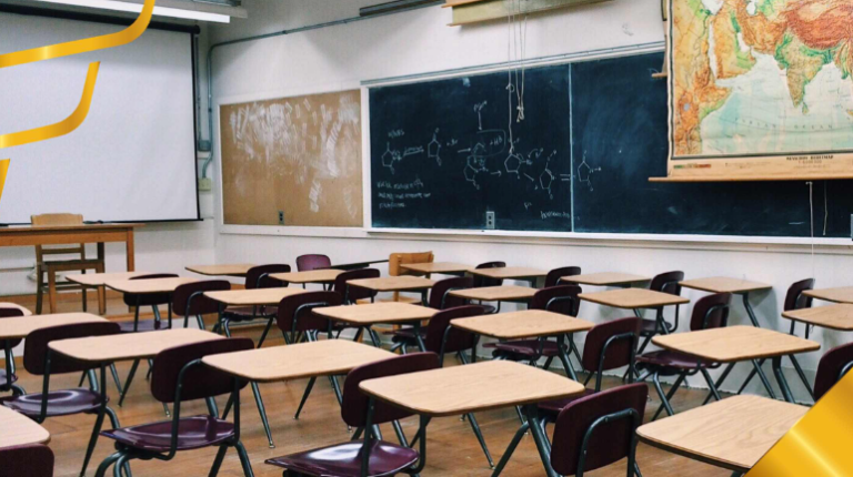Pesquisa estima que 98% das escolas particulares do país terão reajustes nas mensalidades de 2025