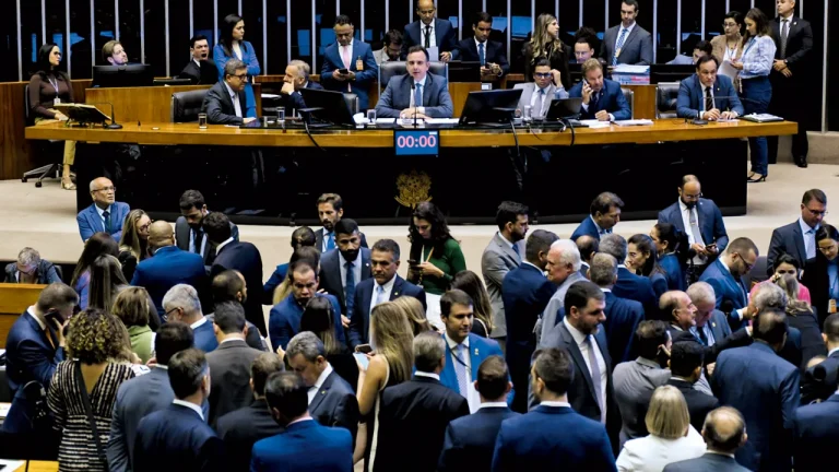 Senado aprova projeto para compensar desoneração da folha de pagamento