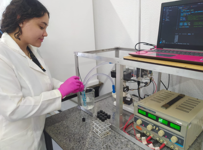 Estudos aprimoram materiais e técnicas para tratamento de águas poluídas