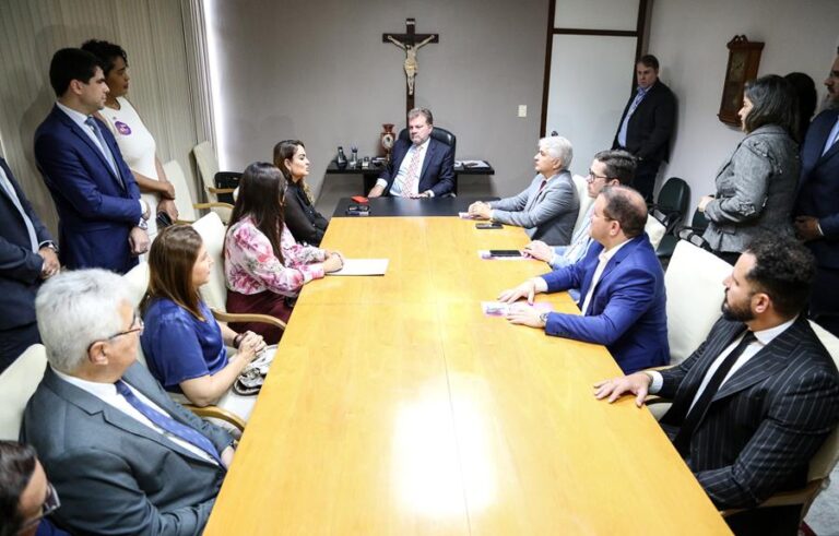 Tribunal de Justiça de Sergipe assina termos de cooperação que ampliam proteção às mulheres vítimas de violência no estado