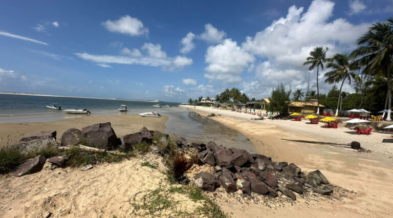 Governo atua em todas as esferas possíveis para a regularização do litoral sul com cuidado ambiental e foco no desenvolvimento