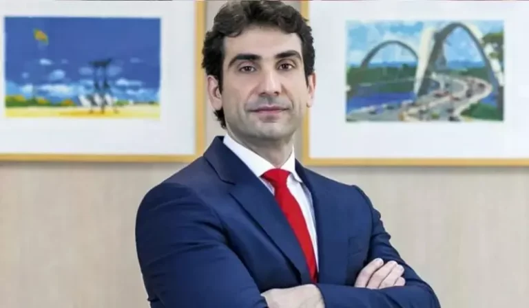Votação no Senado para indicação de Galípolo à presidência do Banco Central ocorre logo após 1º turno das eleições, anuncia Pacheco