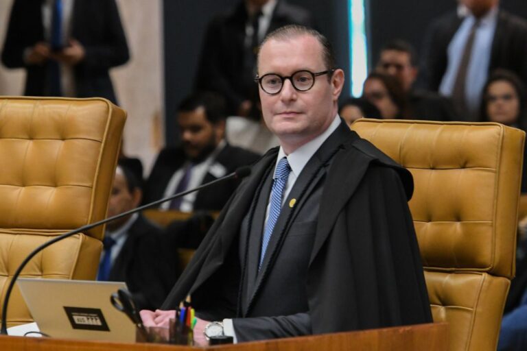 Zanin vai presidir 1ª Turma do STF
