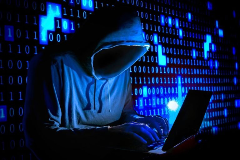 Após suspensão do X no Brasil, hackers atacam sites do STF, PF e Anatel