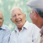 Especialista  alerta para o combate ao etarismo e a urgência de cidades e empregos acessíveis para a população 60+