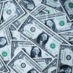 Dólar sobe para R$ 5,18 e atinge maior valor desde fim de março