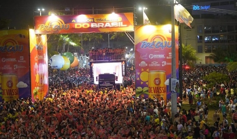 Pré-Caju, a maior prévia carnavalesca do Brasil, segue até domingo. Confira a programação