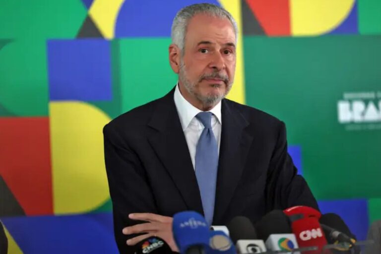 Presidente da COP30 convoca mutirão global contra mudanças climáticas