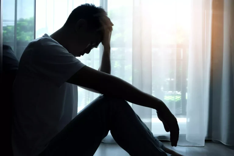 Estudo global revela quase 700 variações genéticas relacionadas à depressão