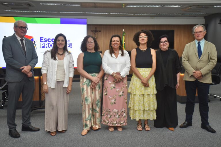 Pacto pela Educação: Programa ‘Escola que Protege’ é lançado no Tribunal de Contas de Sergipe