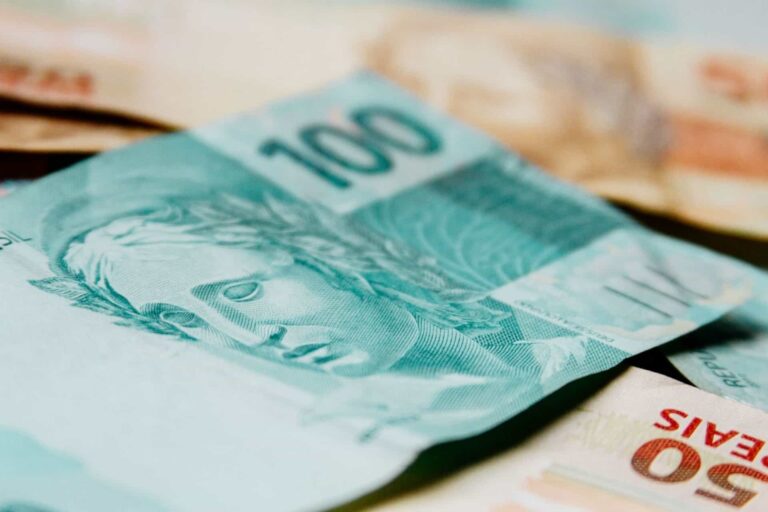 Orçamento 2025: quase R$ 1 trihão para Previdência, R$ 245 bilhões para saúde e R$ 226 bilhões para educação