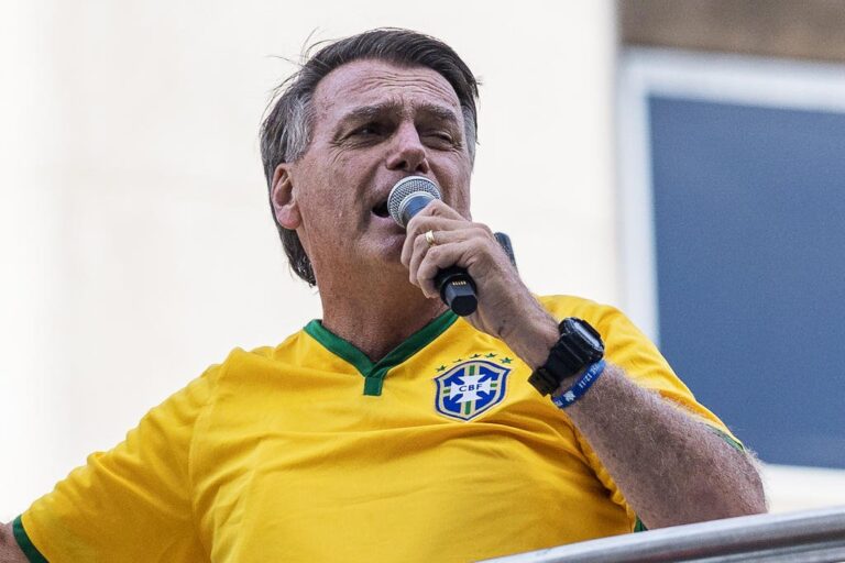 Após cirurgia, Bolsonaro retomará viagens pelo Brasil, iniciando pelo Ceará