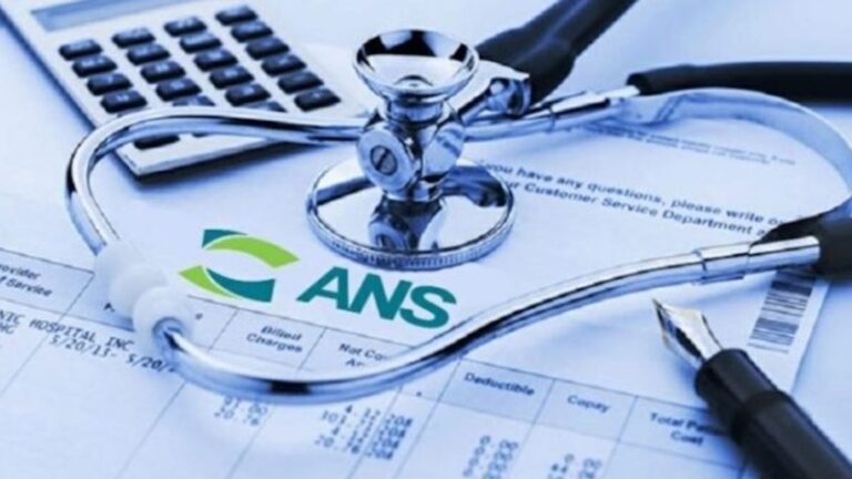 Planos de saúde coletivos têm reajuste médio de 9,9%, mostra ANS