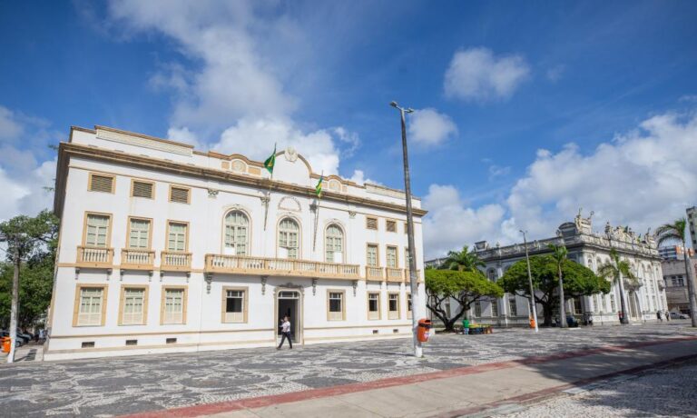 Praça Fausto Cardoso recebe abertura do Forró Caju 2025 nesta sexta-feira, 30; confira programação