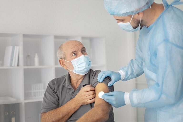 Idosos são os mais atingidos por infecções do vírus da gripe
