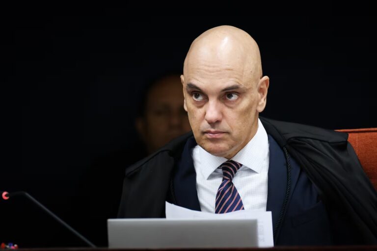 Moraes propõe liberar ações sobre revisão da vida toda, respeitando nova diretriz do STF