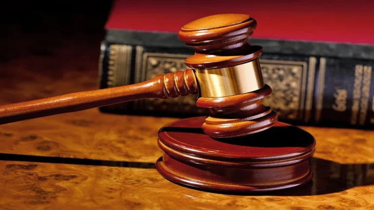 Homem é condenado a mais de 65 anos de prisão por matar a ex-mulher e o irmão dela em Sergipe