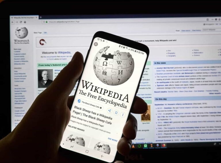 Inteligência artificial: Wikipedia suspende teste que gerava resumos automáticos após reação dos editores