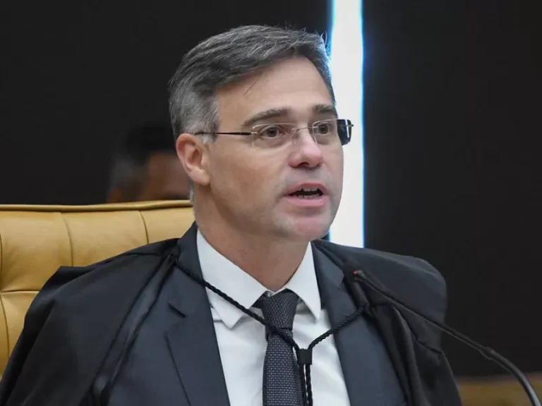 André Mendonça se opõe à responsabilização das redes pelo conteúdo de usuários