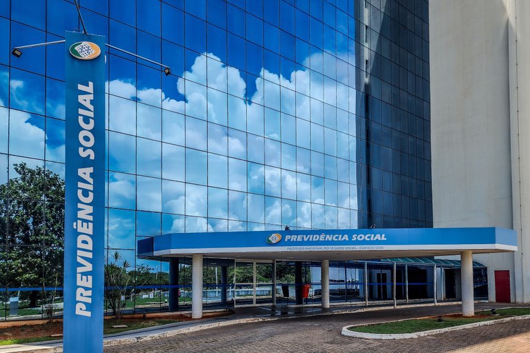 Três meses após revelação de fraudes no INSS, responsáveis por desviar dinheiro de aposentados e pensionistas ainda não foram identificados