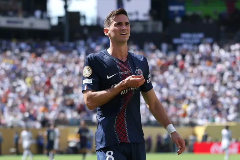 Avassalador, PSG goleia o Real e vai à final do Mundial contra o Chelsea