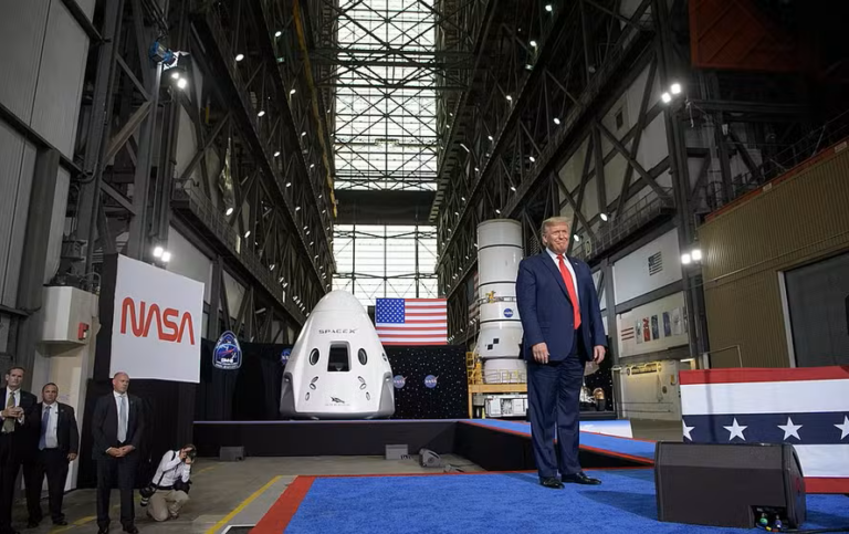 Trump planeja demitir mais de 2 mil funcionários da Nasa, indicam relatórios