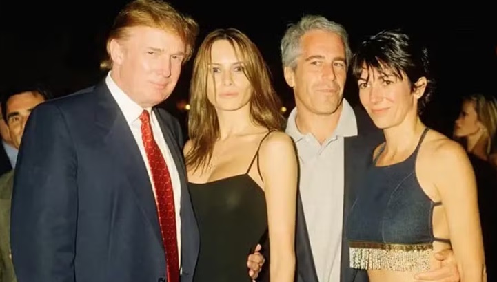 Ex de Epstein presta depoimento ao governo dos EUA em meio a polêmica envolvendo Trump