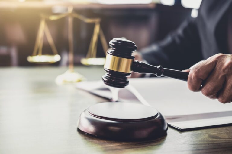 Recuperação judicial deve registrar recorde em 2025 com juros elevados e inadimplência crescente