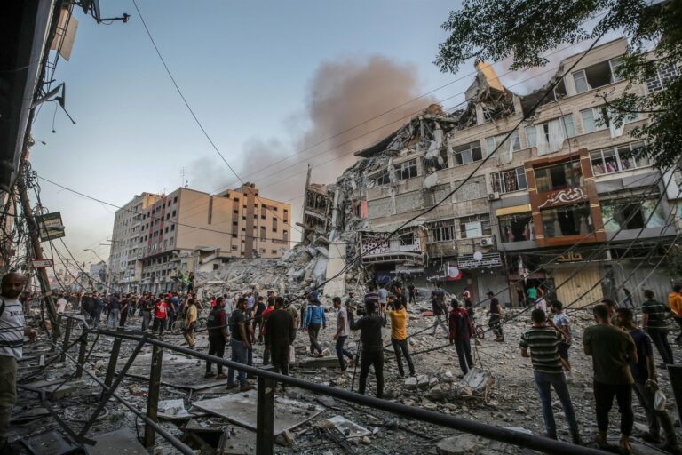 Israel inicia ofensiva militar para ocupar Cidade de Gaza