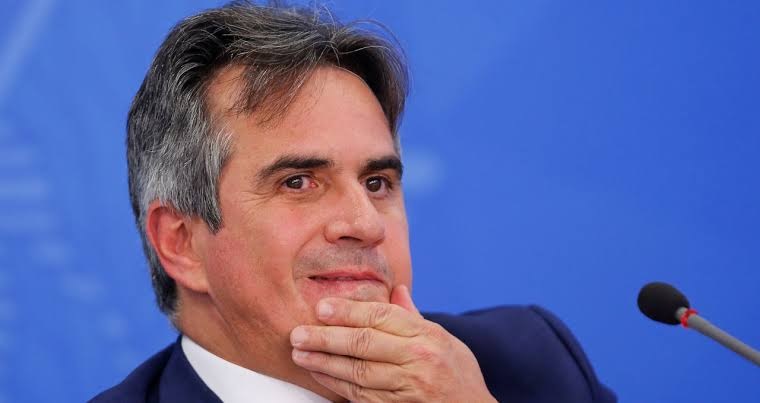“Pagamento de 500k ou 300k?”: PF cita “mesada” de Vorcaro a Ciro Nogueira