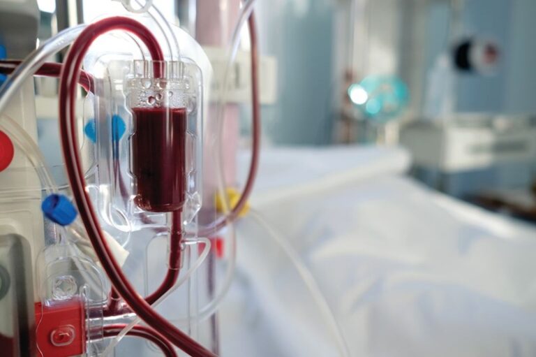 Dia Nacional da Diálise: modalidade peritoneal pode aliviar filas e melhorar qualidade de vida dos pacientes