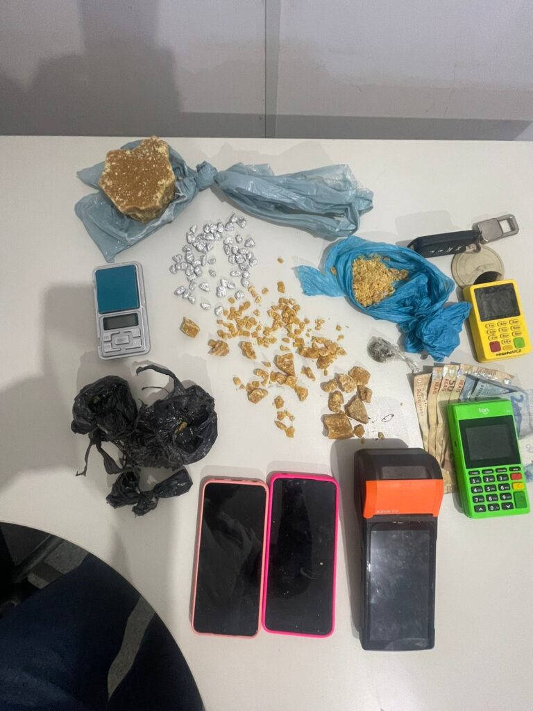 ‘Rainha do Tráfico’: Polícia Civil prende mulher suspeita de liderar tráfico de drogas na Zona Norte de Aracaju