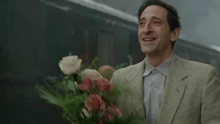 Os 5 melhores filmes e séries para maratonar no fim de semana