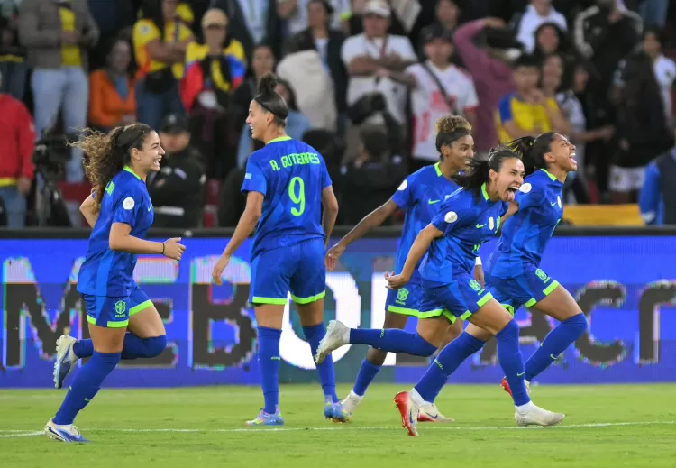 Brasil vence Colômbia e conquista 9º título na Copa América Feminina